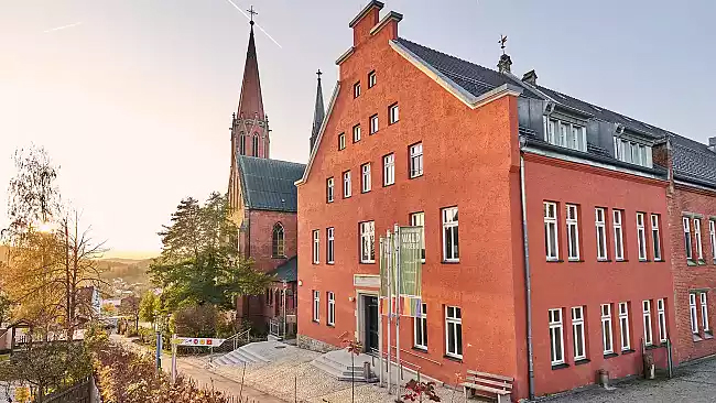 Caf� Gloria in Zwiesel: Kooperationspartner Waldmuseum Zwiesel